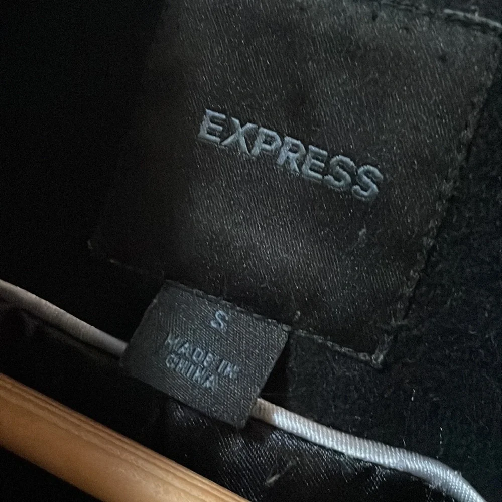 Express Coat - Picture 2 of 2